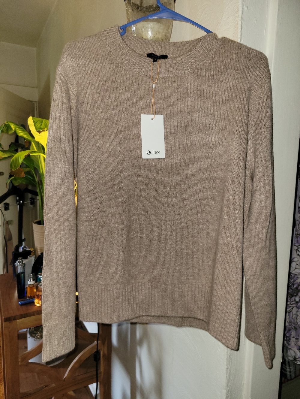 QUINCE 100% Mongolian Cashmere Sweater Tan Size S